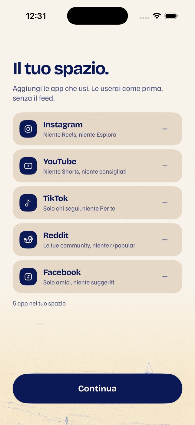 Schermata reale Il tuo spazio di EverMute con cinque social e le parti rimosse